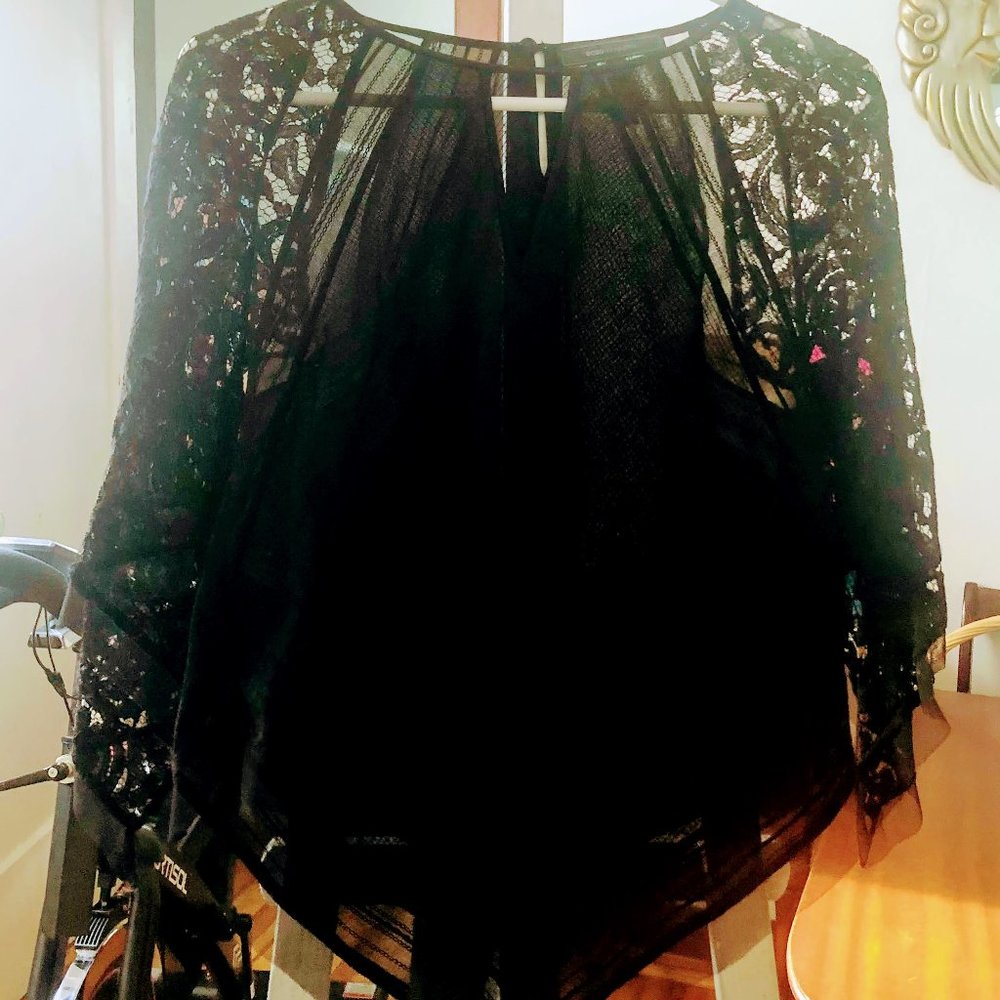 BLACK SHEER TOP WITH FLARE SLEEVES AND SHEER DIAMOND SHAPE BOTTOM